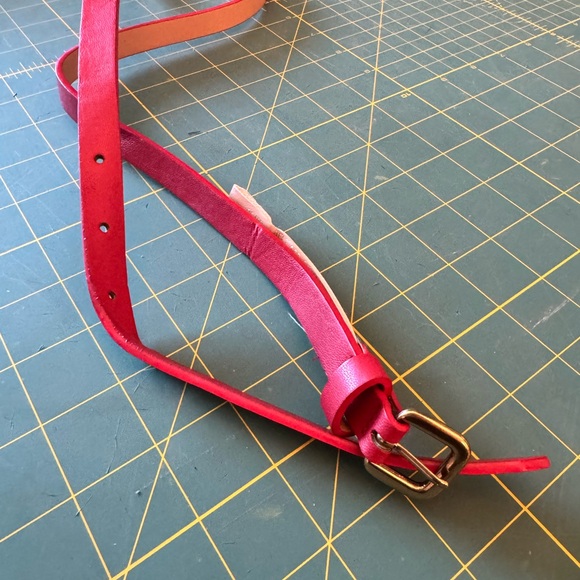 Bright Red Leather Belt with Gold Buckle - Picture 1 of 3